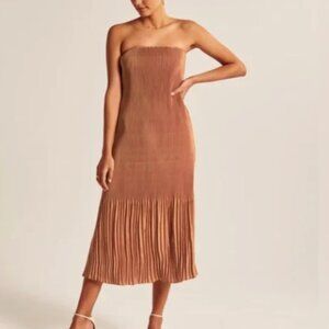 Abercombie Green Strapless Pleat Release Midi Dress